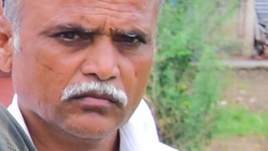 Photo of ग्रामपंचायत सदस्याची सास्तूर पोलिस ठाण्यात गळफास लावून आत्महत्या