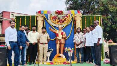 Photo of महापरिनिर्वाण दिनानिमित्त डॉ. बाबासाहेब आंबेडकर यांनाअभिवादन