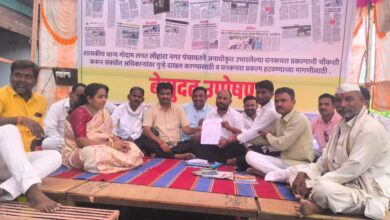 Photo of बेकायदेशीर घनकचरा प्रकल्प हटविण्याच्या मागणीसाठी शुक्रवारी रास्ता रोको आंदोलन